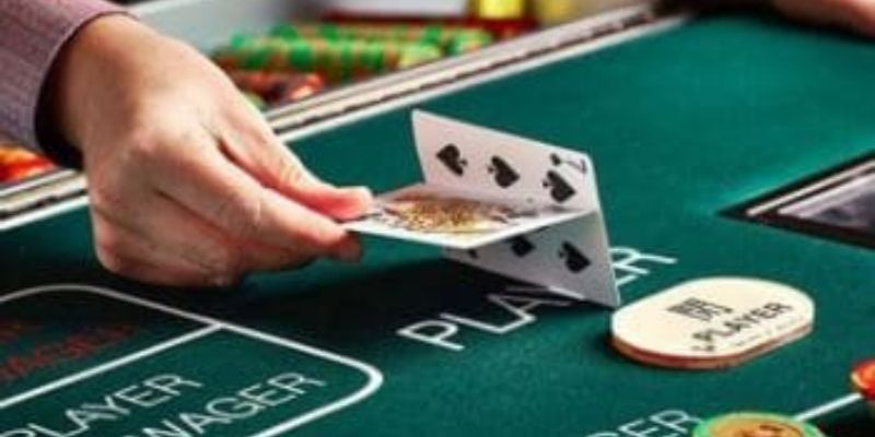 Luật chơi chuẩn xác của game baccarat trực tuyến